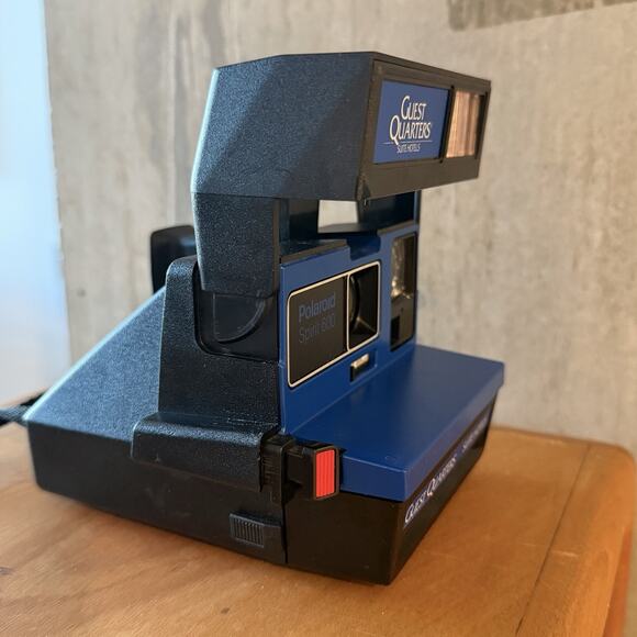 Polaroid Spirit 600 Instant Camera Suites Hotel Guest Quarters UNTESTED - Picture 8 of 11